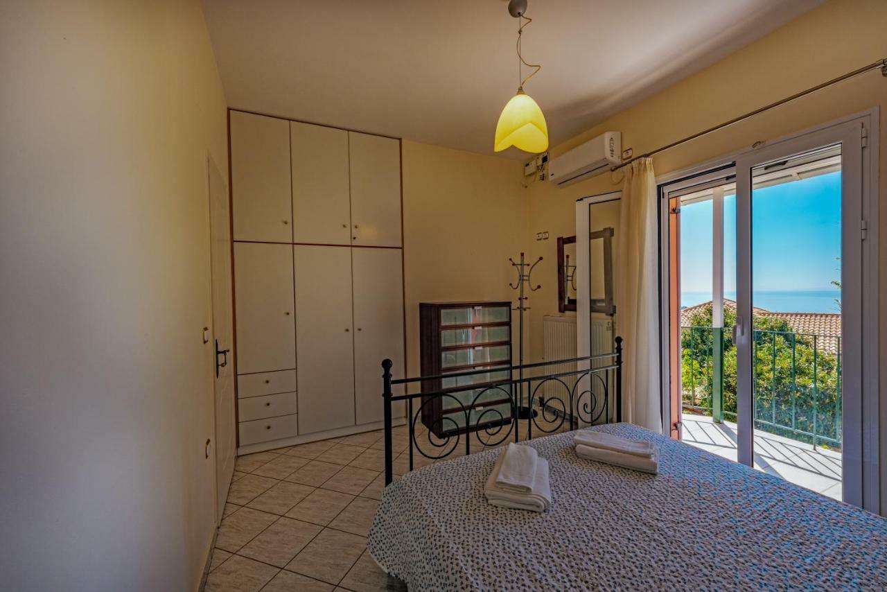 Ioannis House Sea View-Perfect Family Holidays Lourdata  Exterior foto